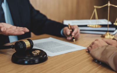 How To Pick the Right Divorce Lawyer For Your Needs